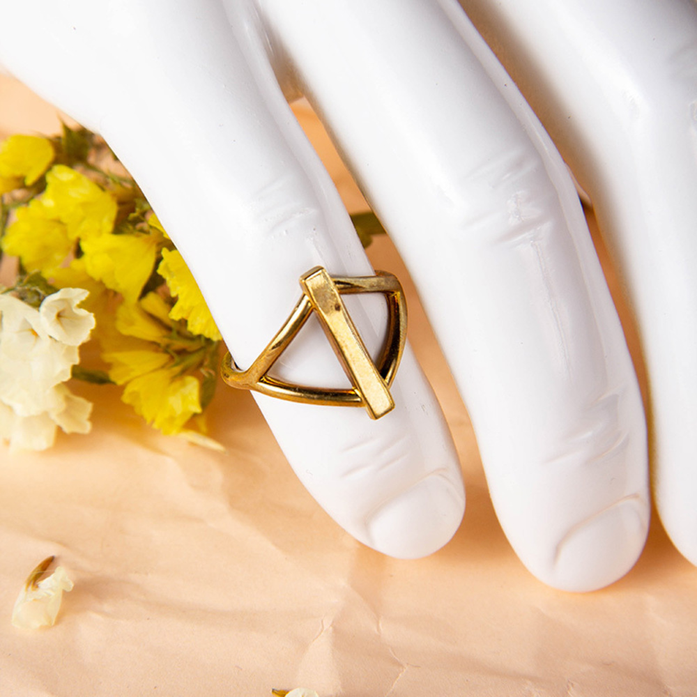 PAMELA LOVE GOLD CLASSIC RING | WOMENS
